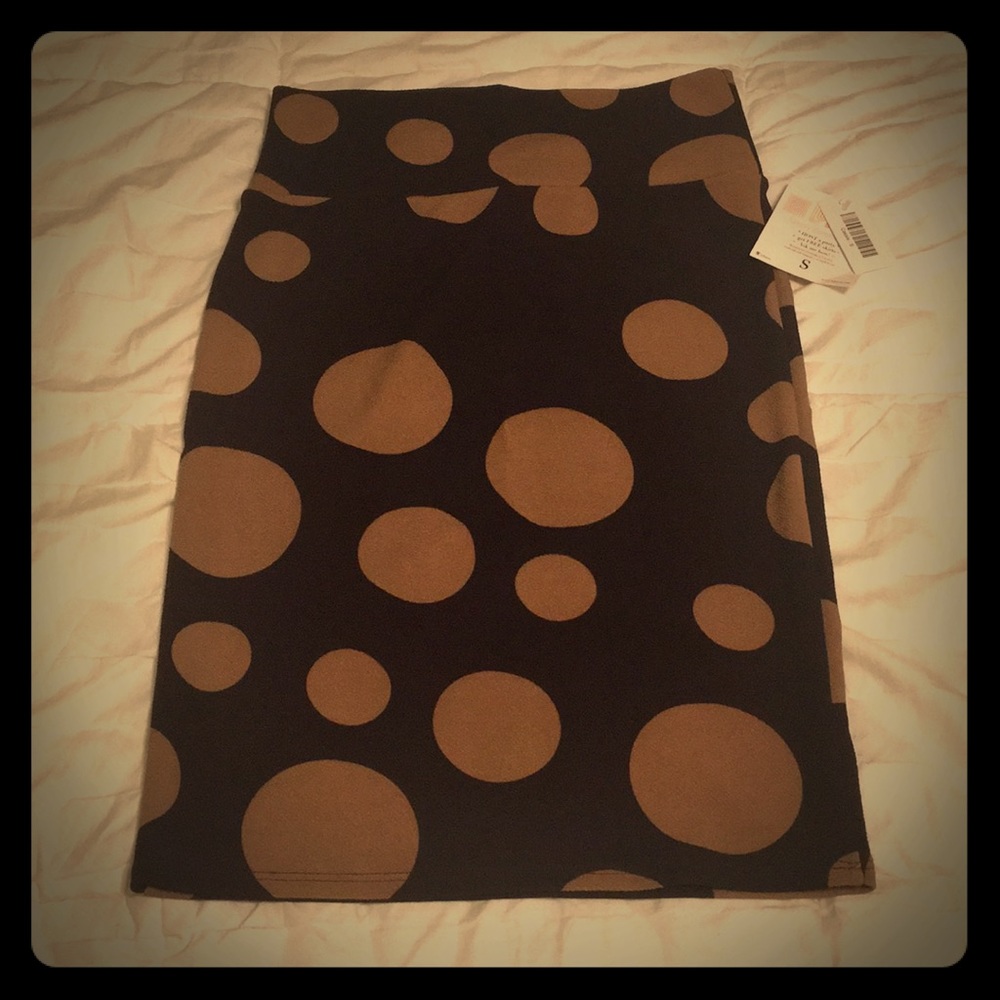 Lularoe Cassie-size Small, NWT